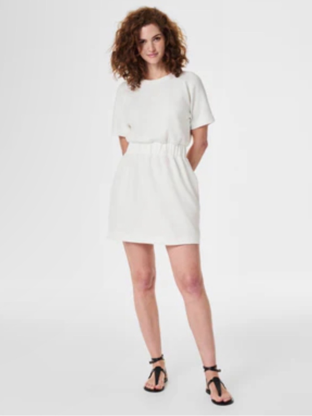New with Tags SPANX White AirEssentials Short Sleeve Clinched T-shirt Dress